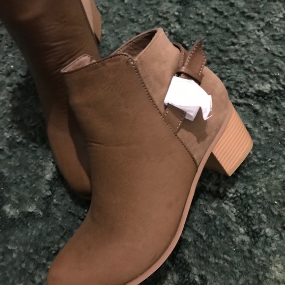 Booties - Picture 2 of 4